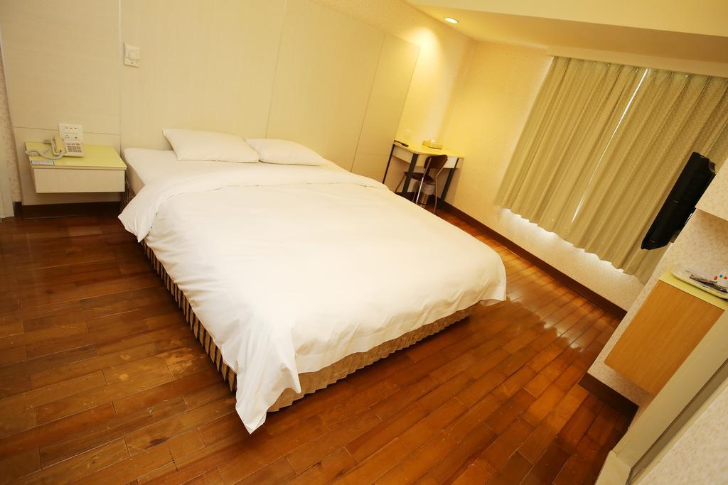 Tai Shinu Hotel 더우류 객실 사진